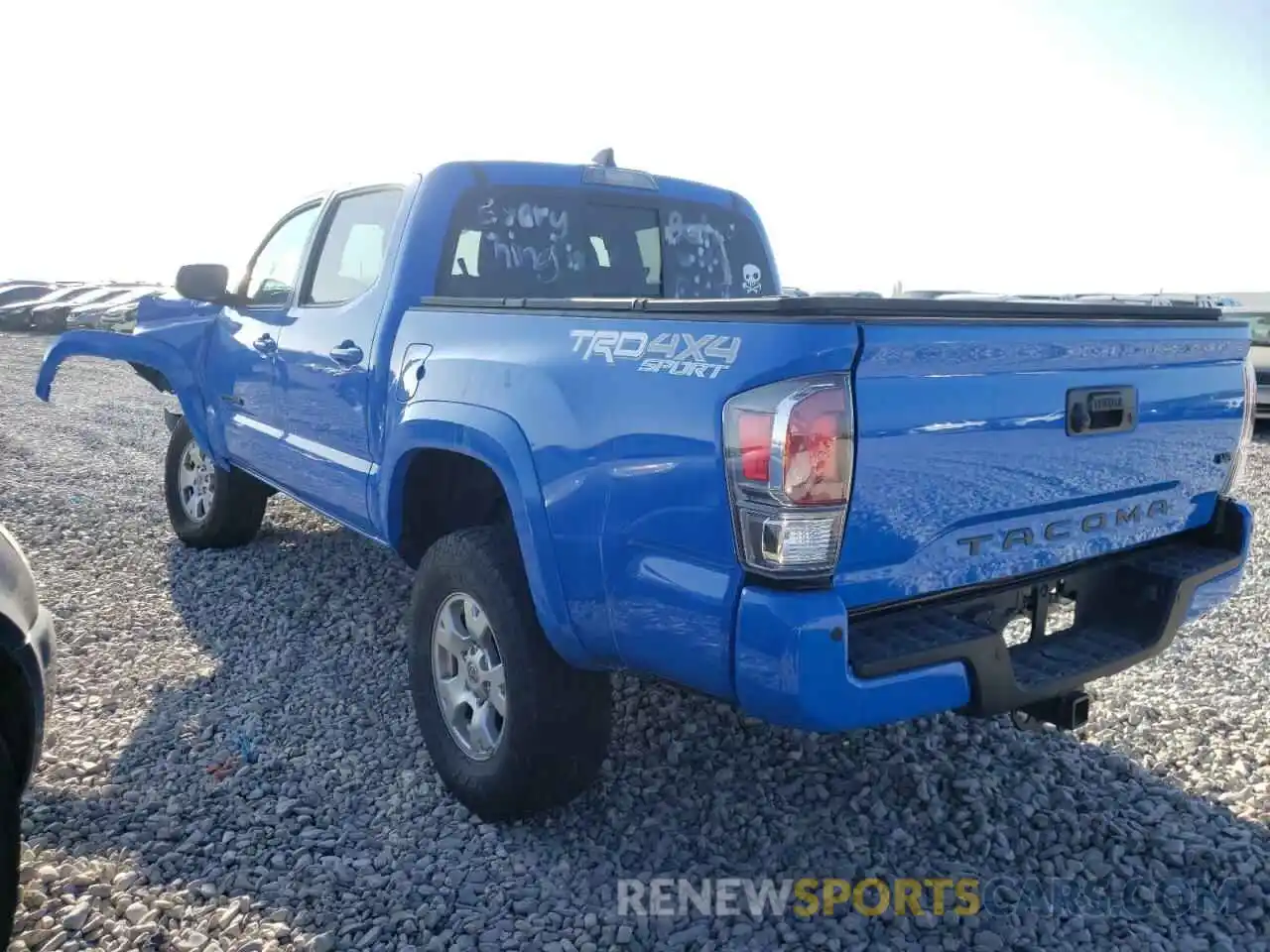 3 Photograph of a damaged car 3TMCZ5AN4MM429512 TOYOTA TACOMA 2021