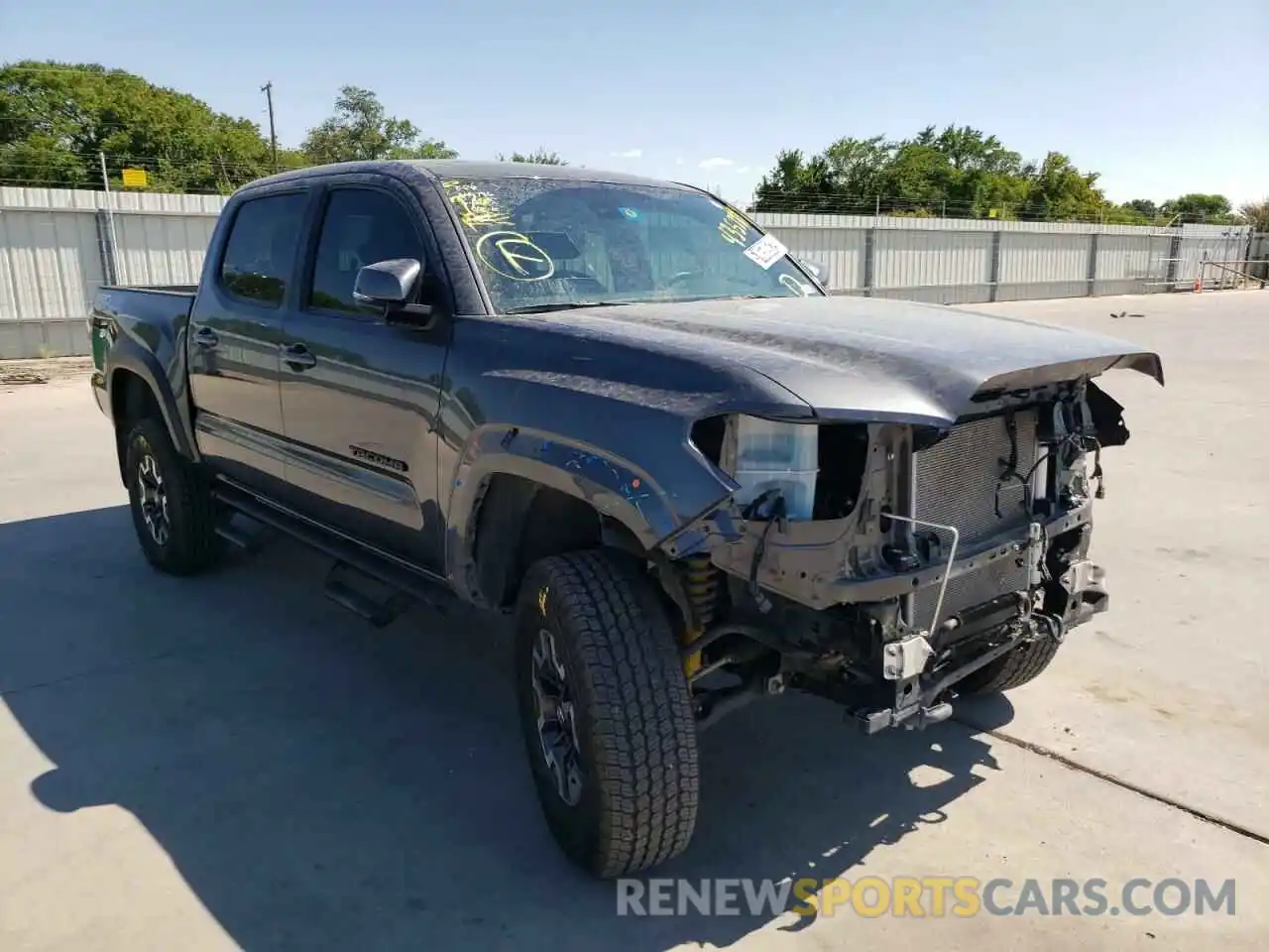 1 Photograph of a damaged car 3TMCZ5AN4MM435729 TOYOTA TACOMA 2021