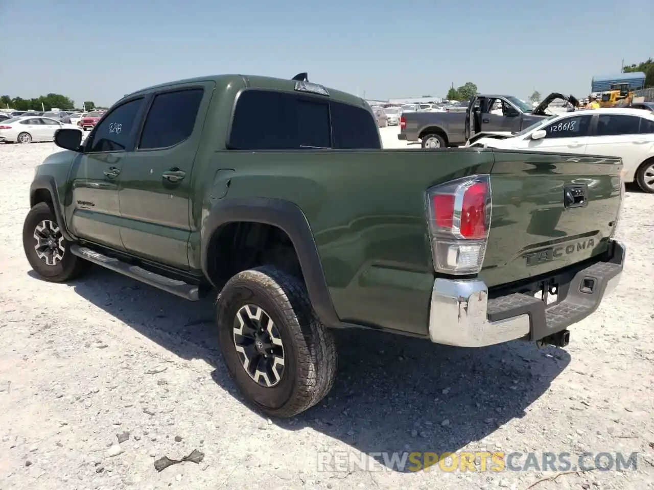 3 Photograph of a damaged car 3TMCZ5AN4MM448805 TOYOTA TACOMA 2021