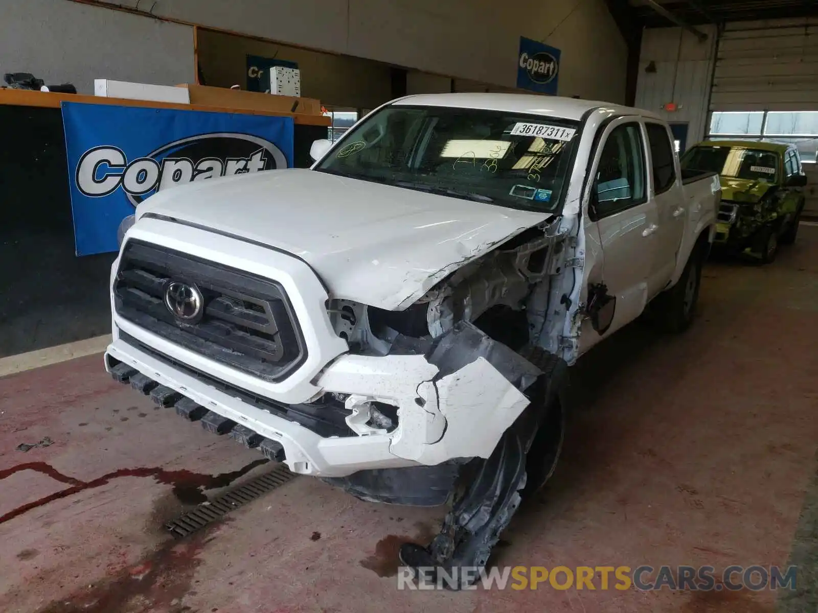 2 Photograph of a damaged car 3TMCZ5AN5MM374312 TOYOTA TACOMA 2021