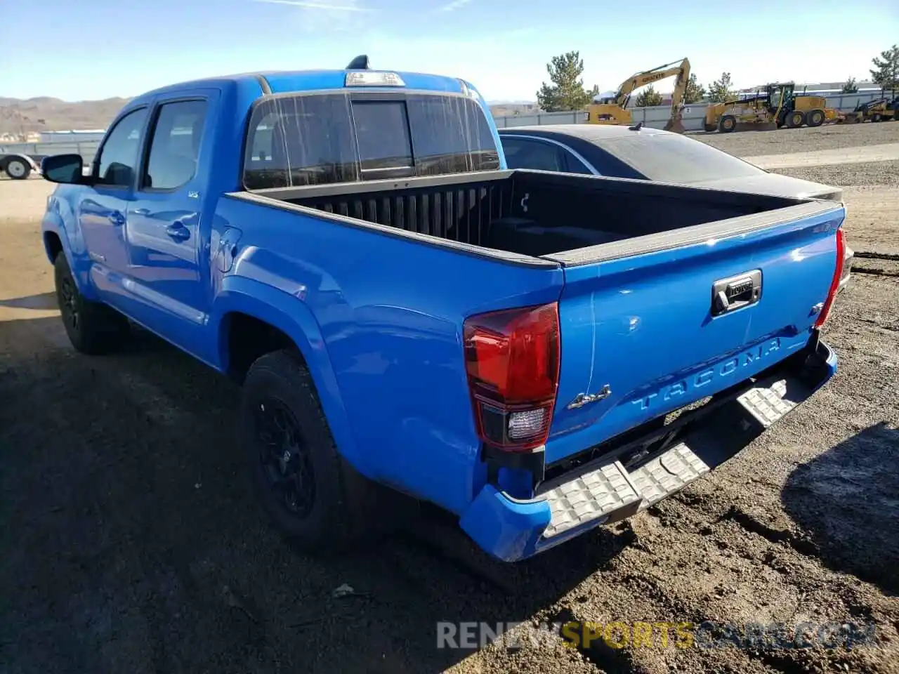 3 Photograph of a damaged car 3TMCZ5AN5MM379171 TOYOTA TACOMA 2021