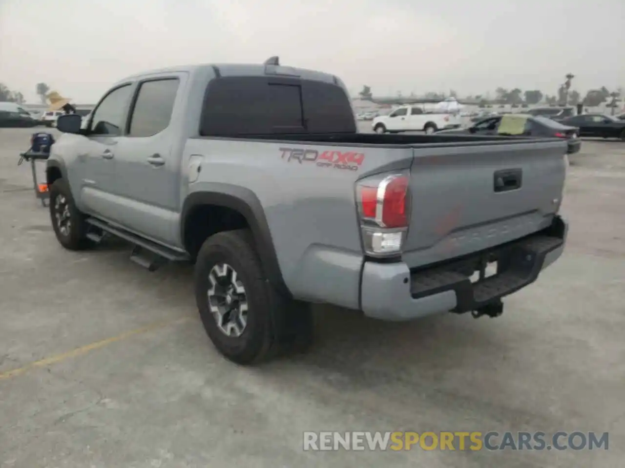 3 Photograph of a damaged car 3TMCZ5AN5MM382698 TOYOTA TACOMA 2021