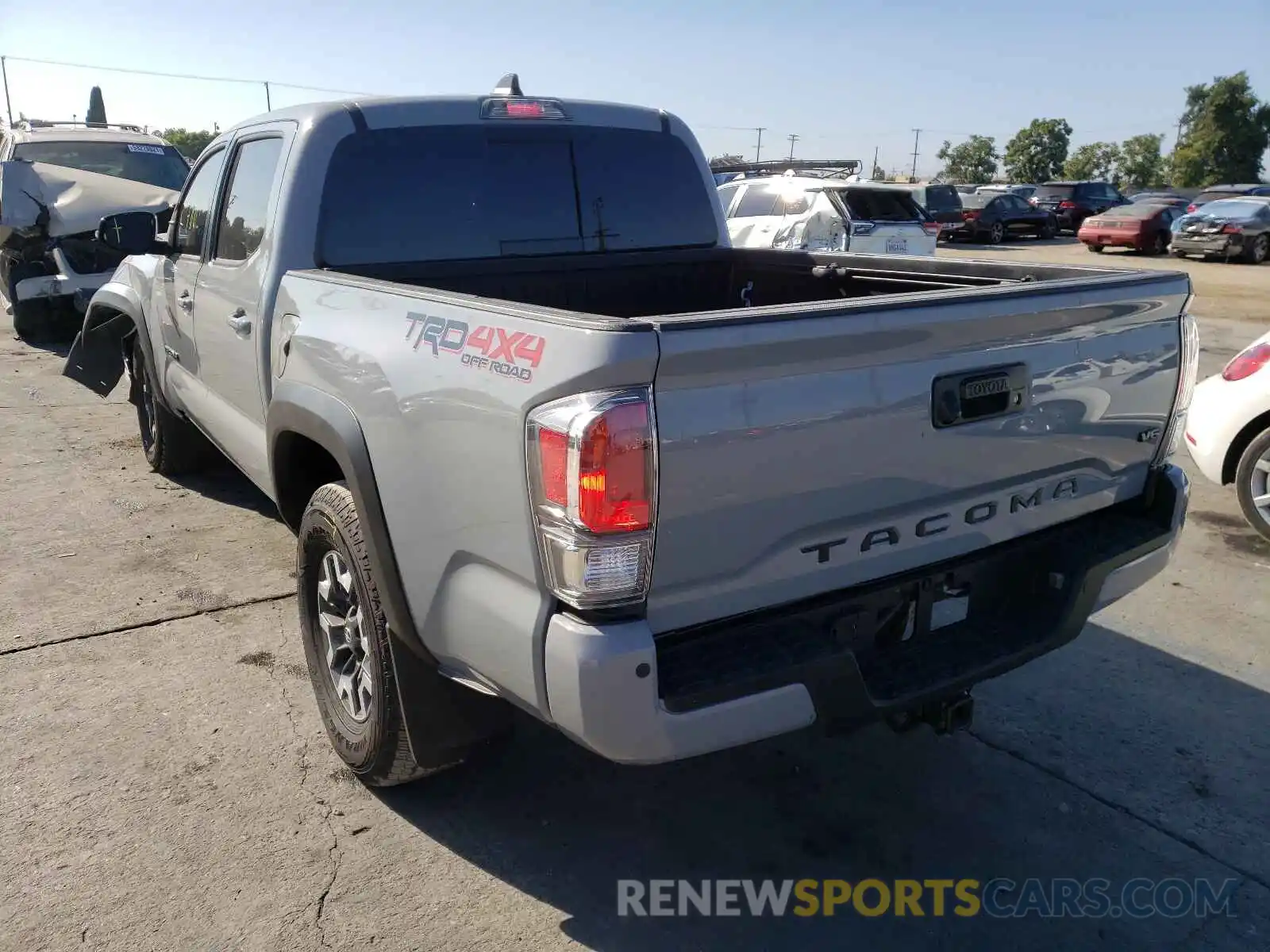 3 Photograph of a damaged car 3TMCZ5AN5MM383737 TOYOTA TACOMA 2021