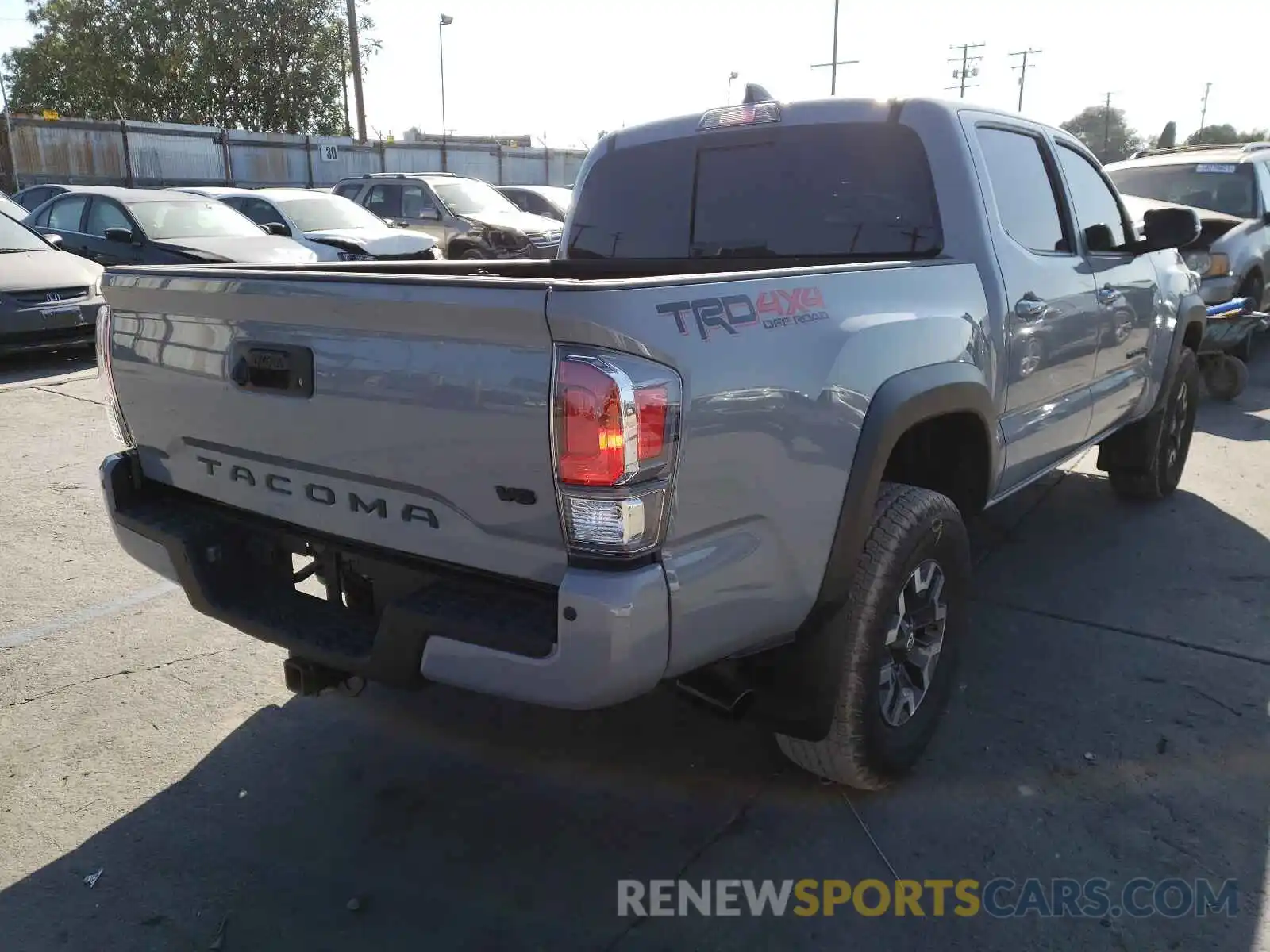 4 Photograph of a damaged car 3TMCZ5AN5MM383737 TOYOTA TACOMA 2021