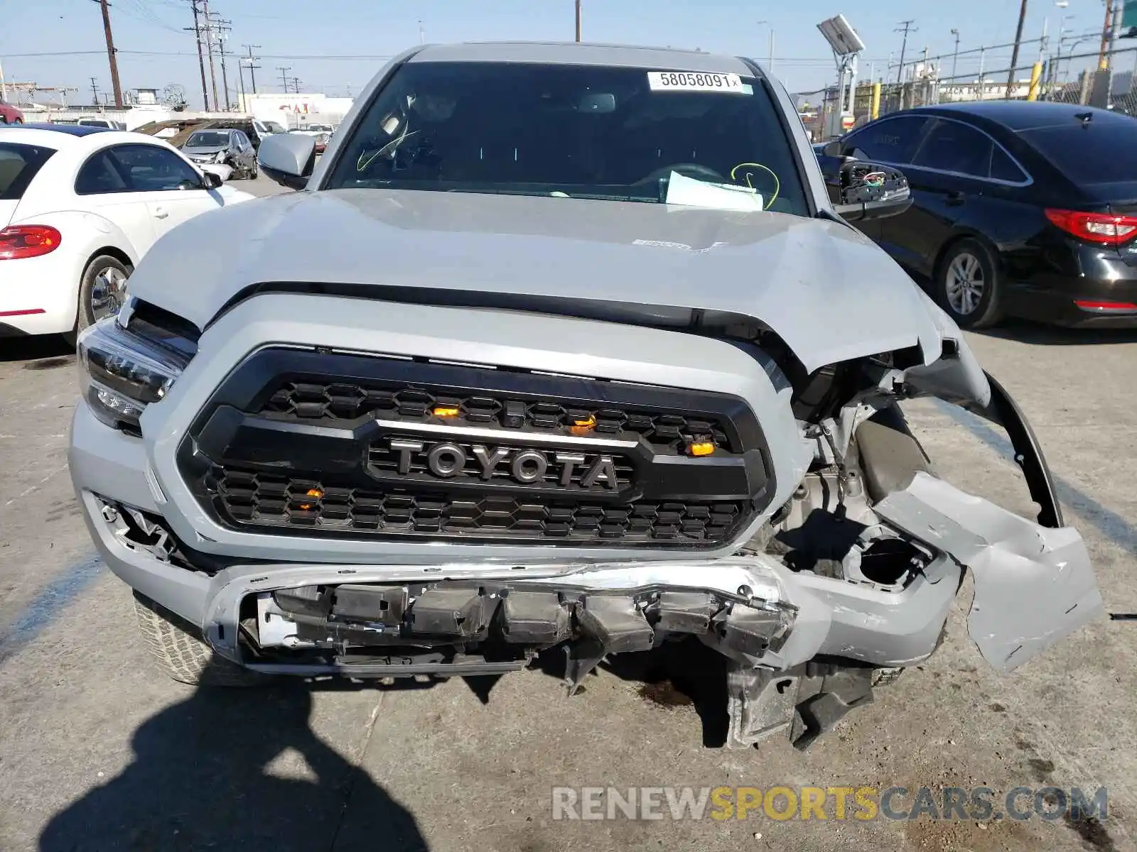 9 Photograph of a damaged car 3TMCZ5AN5MM383737 TOYOTA TACOMA 2021