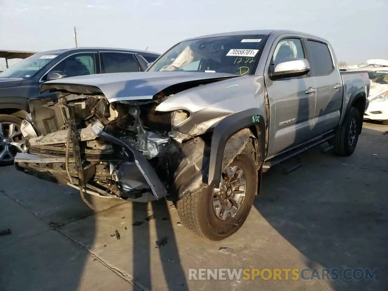 2 Photograph of a damaged car 3TMCZ5AN5MM405980 TOYOTA TACOMA 2021