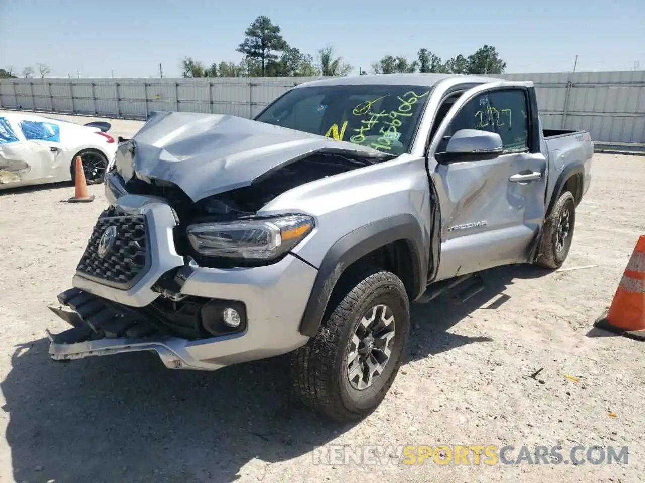 2 Photograph of a damaged car 3TMCZ5AN5MM406742 TOYOTA TACOMA 2021