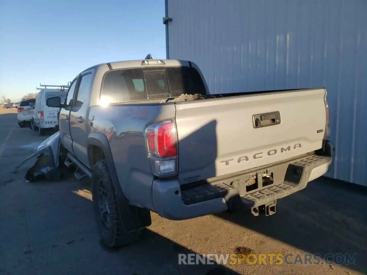 3 Photograph of a damaged car 3TMCZ5AN5MM409379 TOYOTA TACOMA 2021