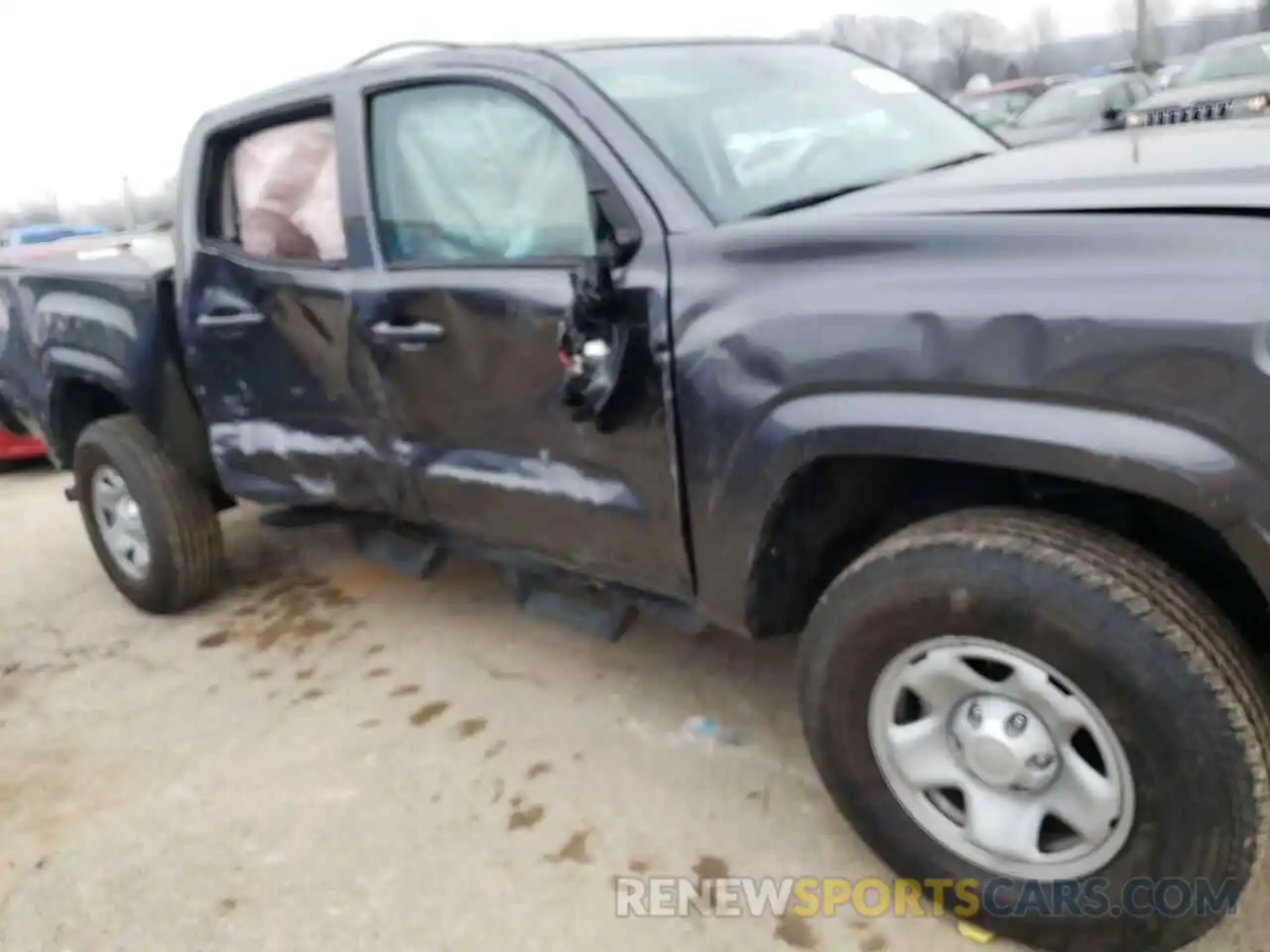 9 Photograph of a damaged car 3TMCZ5AN5MM410192 TOYOTA TACOMA 2021