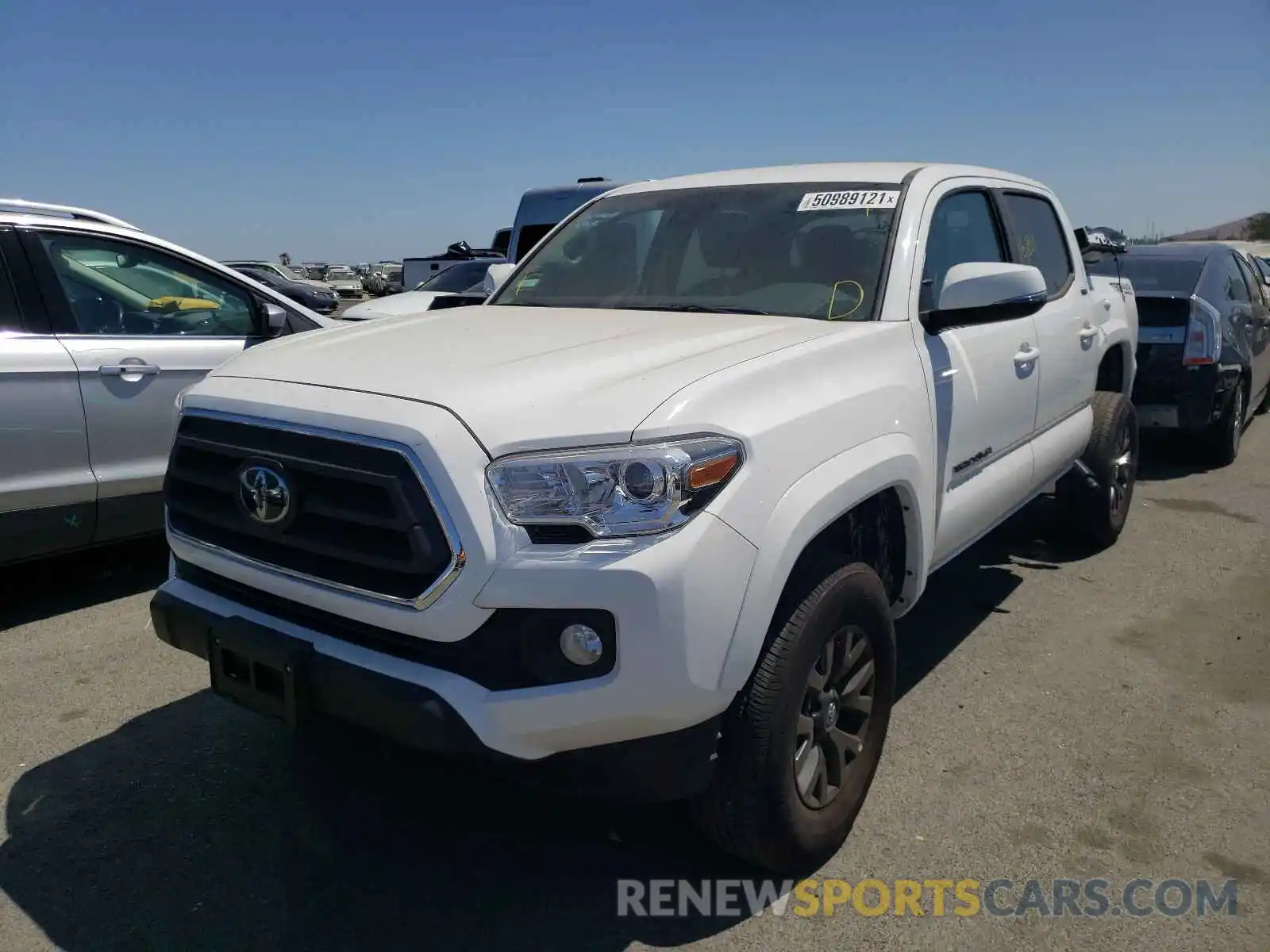 2 Photograph of a damaged car 3TMCZ5AN5MM412699 TOYOTA TACOMA 2021