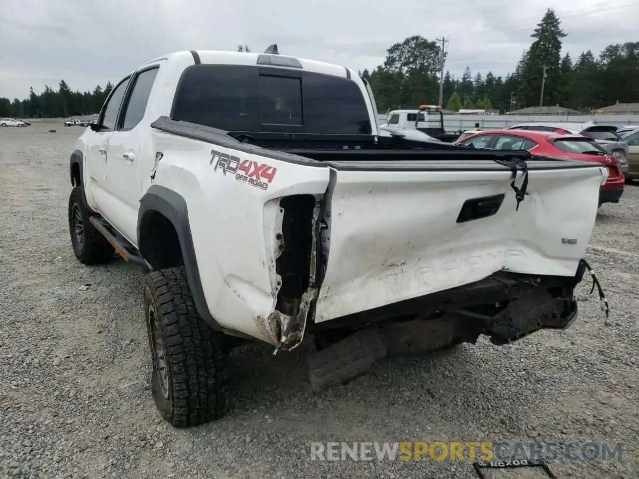 3 Photograph of a damaged car 3TMCZ5AN5MM418888 TOYOTA TACOMA 2021