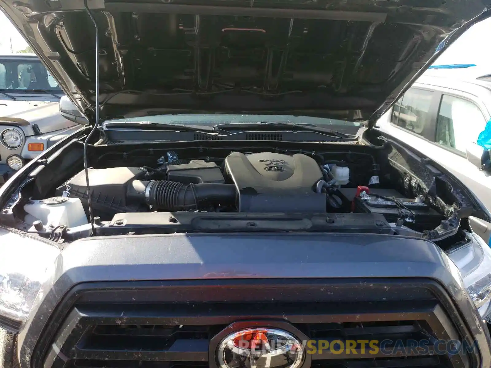 7 Photograph of a damaged car 3TMCZ5AN5MM422147 TOYOTA TACOMA 2021