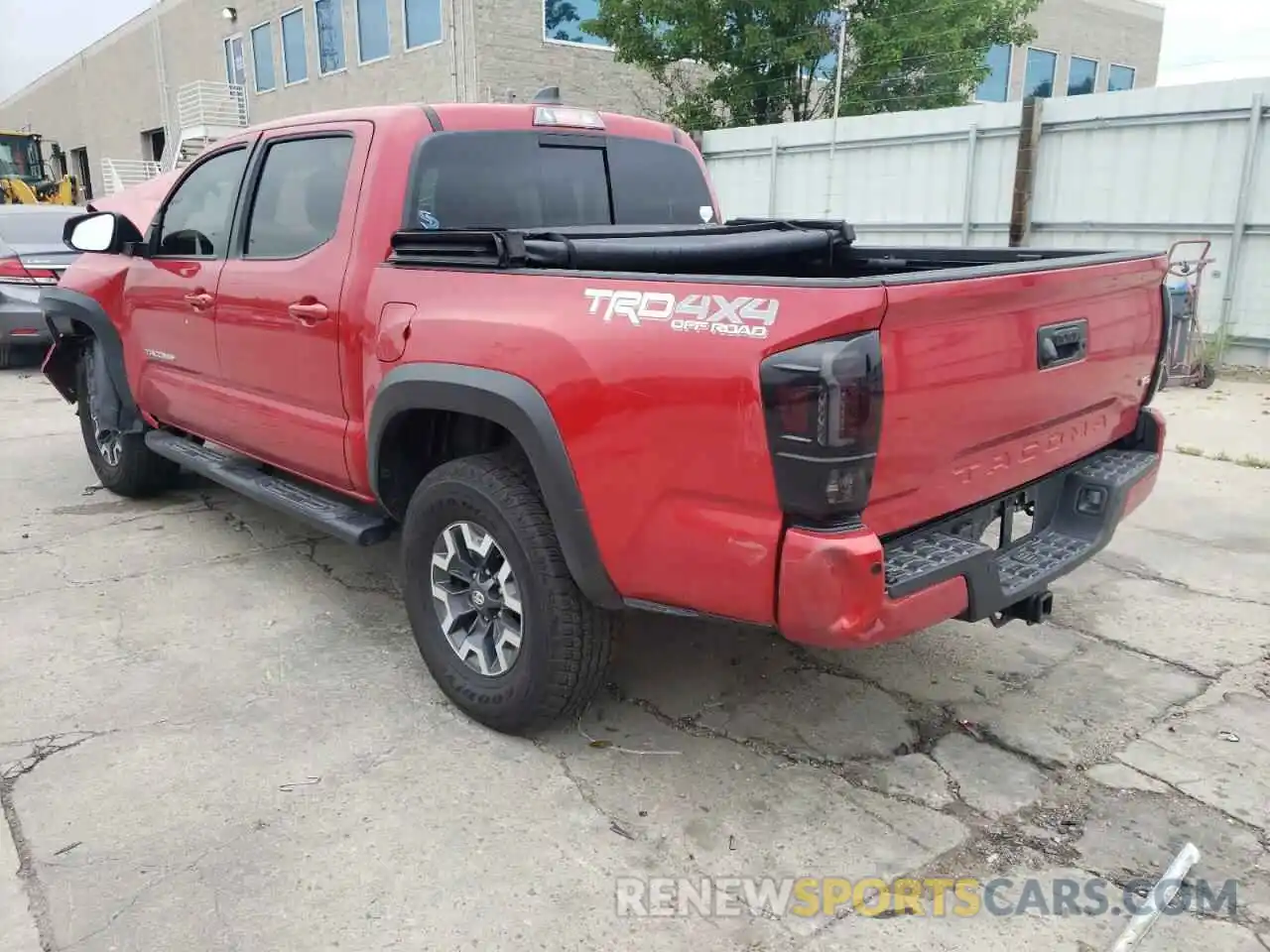 3 Photograph of a damaged car 3TMCZ5AN5MM422553 TOYOTA TACOMA 2021