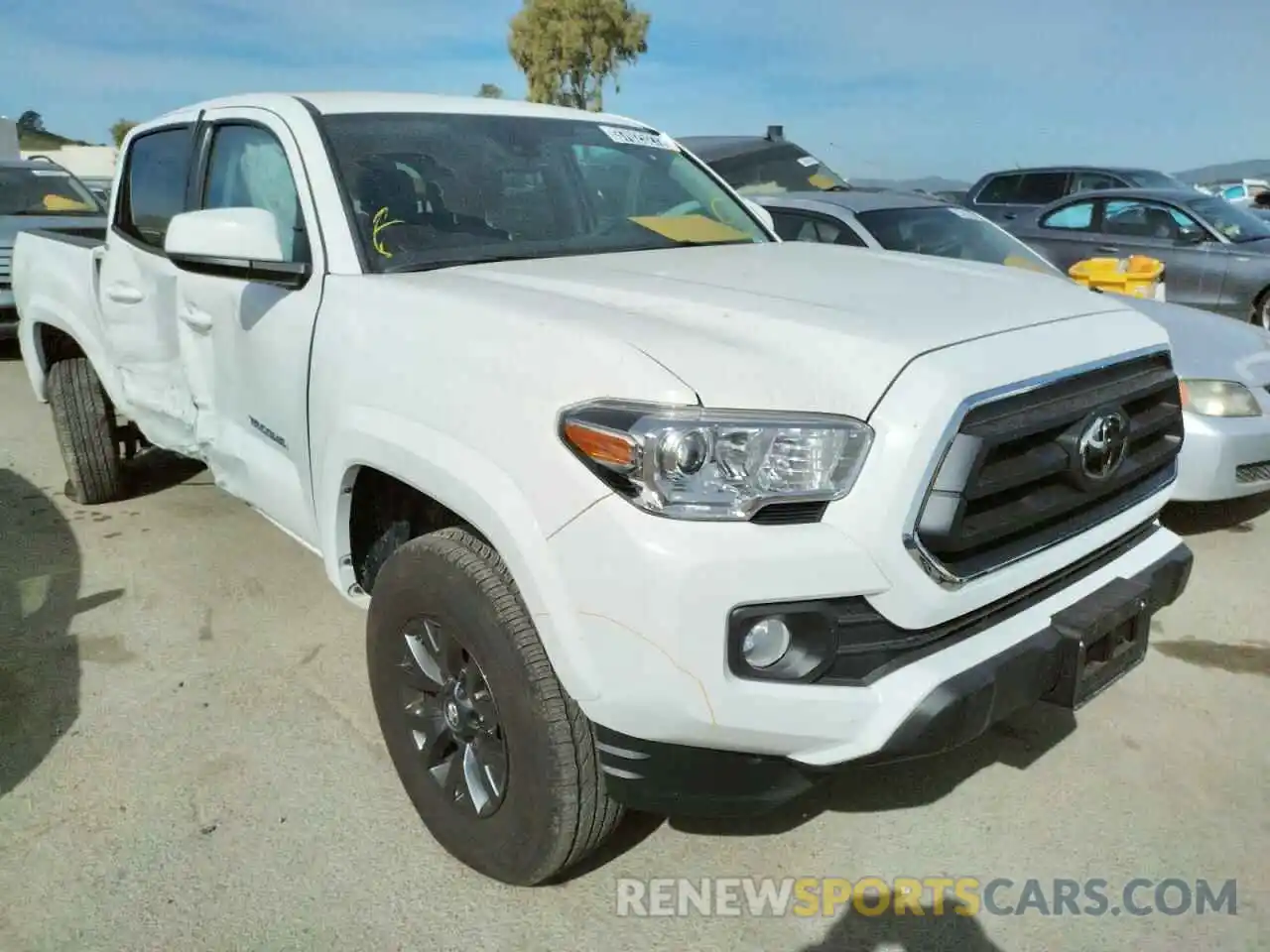 1 Photograph of a damaged car 3TMCZ5AN5MM439515 TOYOTA TACOMA 2021