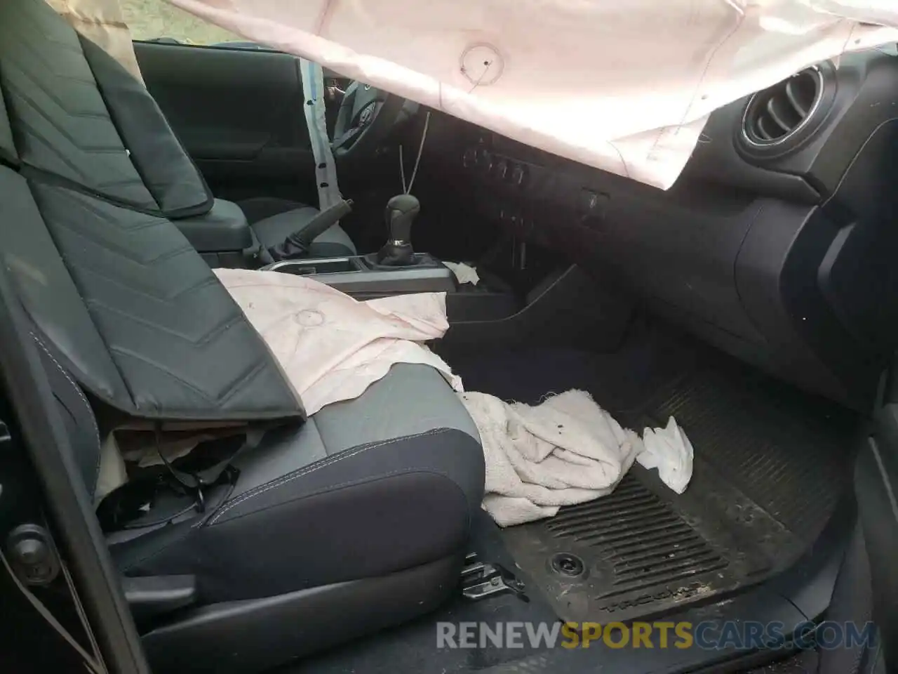 5 Photograph of a damaged car 3TMCZ5AN5MM441457 TOYOTA TACOMA 2021