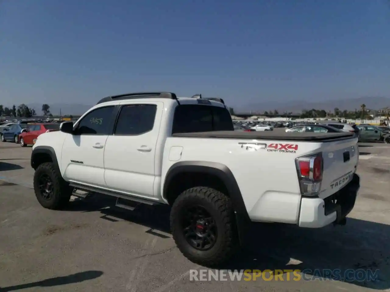 3 Photograph of a damaged car 3TMCZ5AN5MM443046 TOYOTA TACOMA 2021