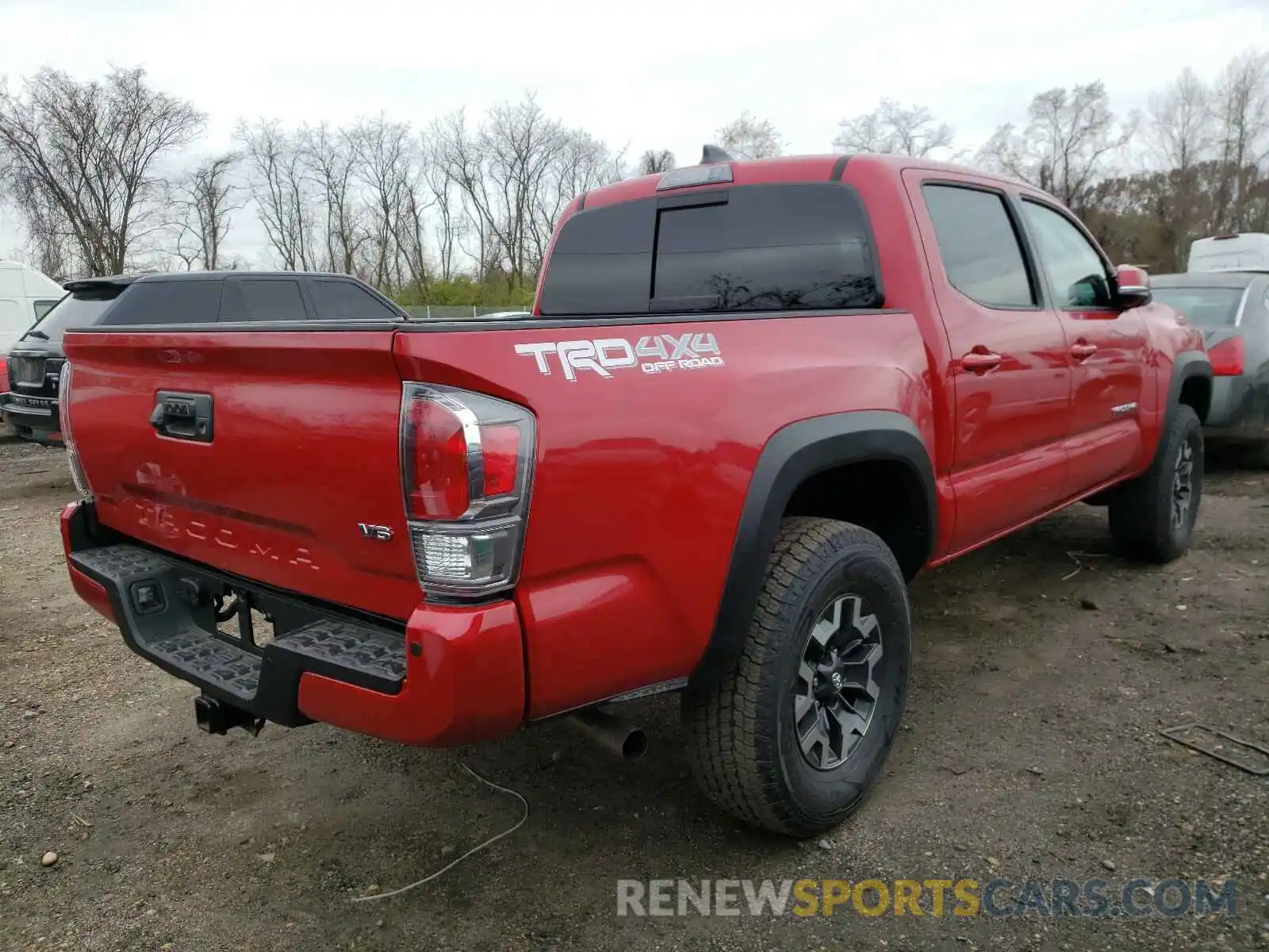 4 Photograph of a damaged car 3TMCZ5AN6MM369880 TOYOTA TACOMA 2021