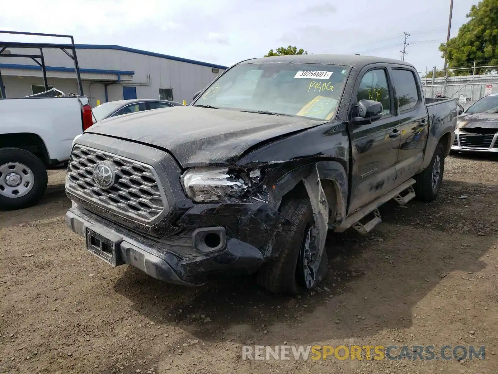 2 Photograph of a damaged car 3TMCZ5AN6MM381785 TOYOTA TACOMA 2021