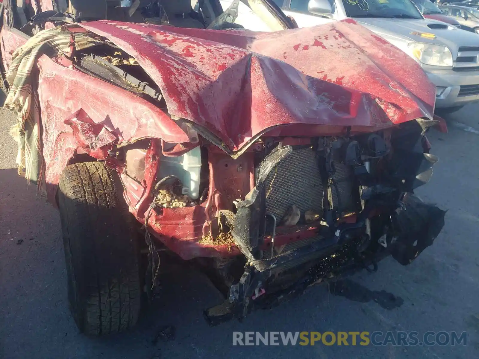 10 Photograph of a damaged car 3TMCZ5AN6MM382032 TOYOTA TACOMA 2021