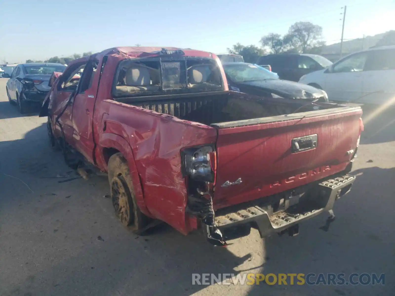 3 Photograph of a damaged car 3TMCZ5AN6MM382032 TOYOTA TACOMA 2021