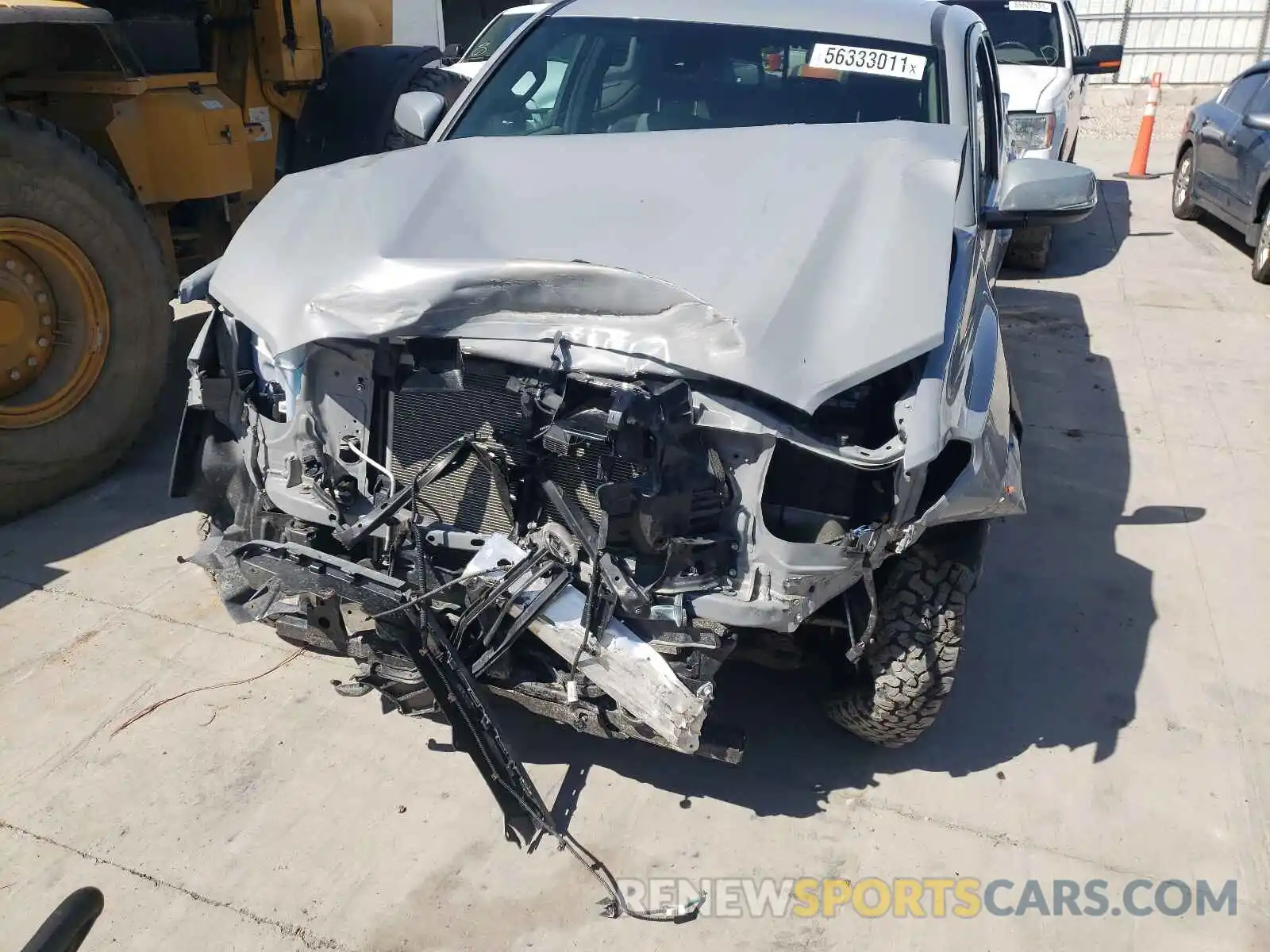 9 Photograph of a damaged car 3TMCZ5AN6MM394052 TOYOTA TACOMA 2021