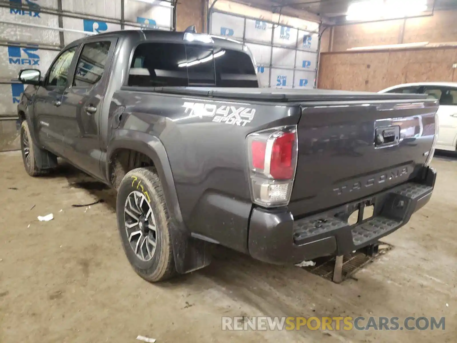 3 Photograph of a damaged car 3TMCZ5AN6MM394424 TOYOTA TACOMA 2021