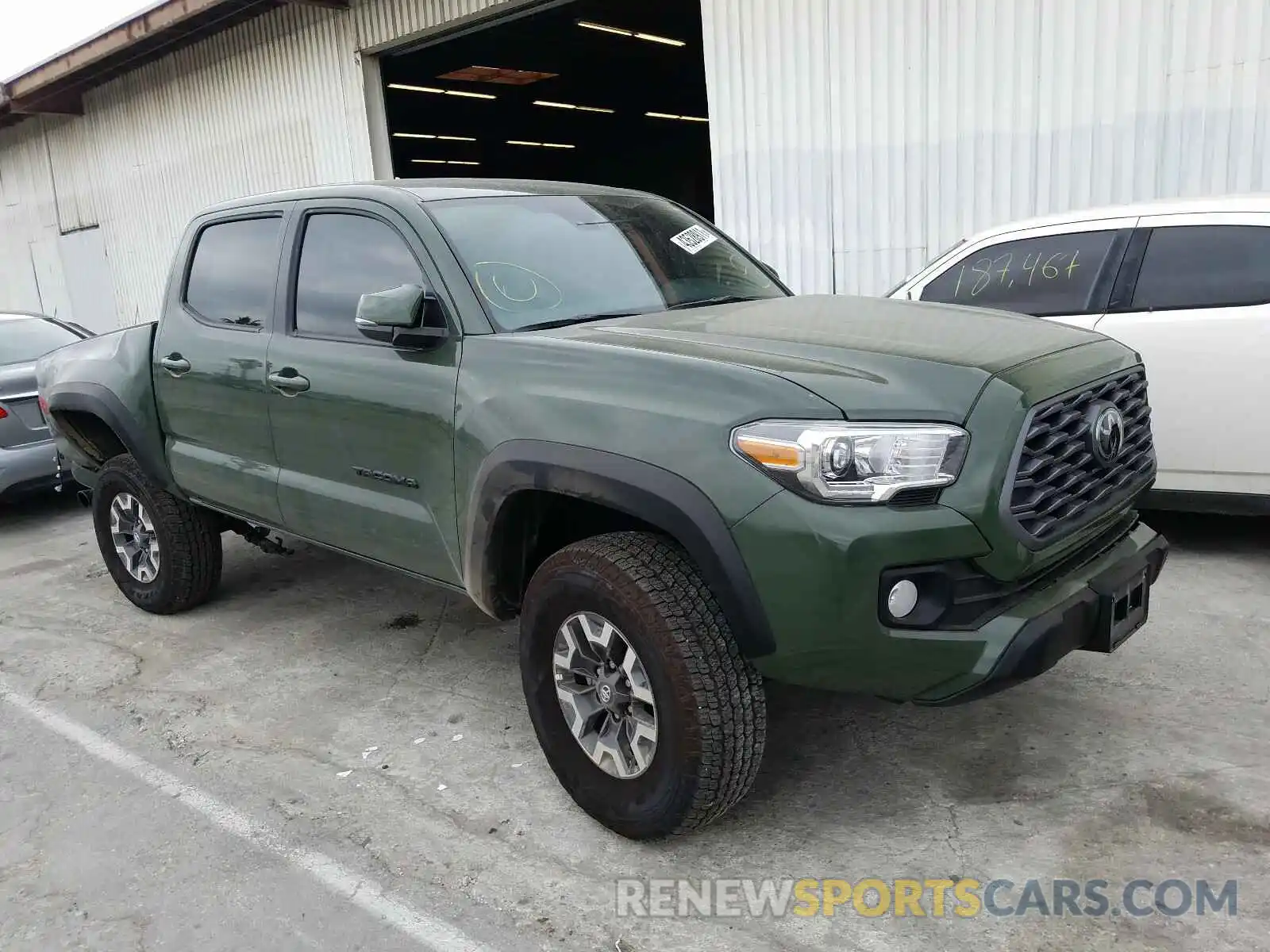 1 Photograph of a damaged car 3TMCZ5AN6MM404045 TOYOTA TACOMA 2021