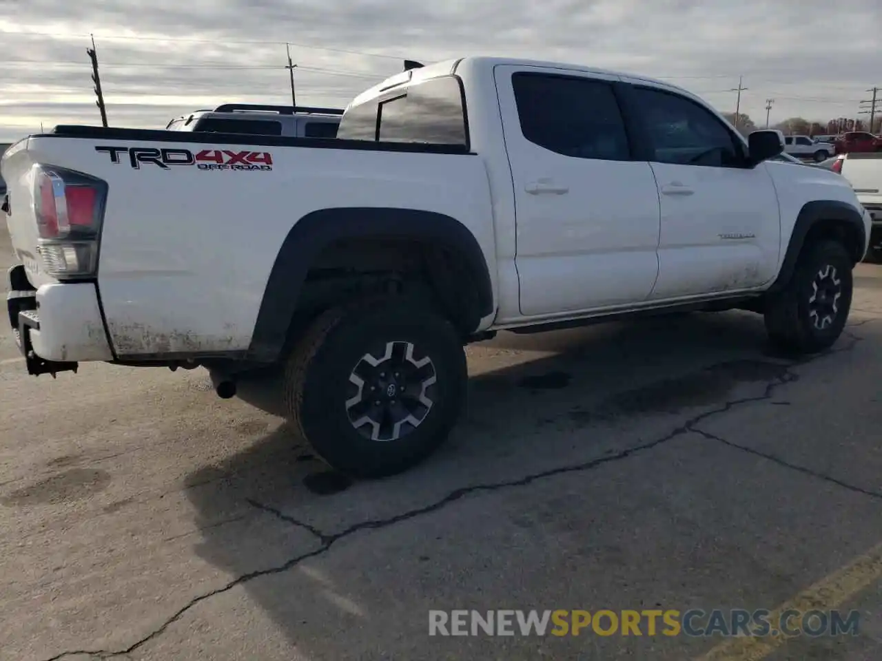 3 Photograph of a damaged car 3TMCZ5AN6MM406054 TOYOTA TACOMA 2021