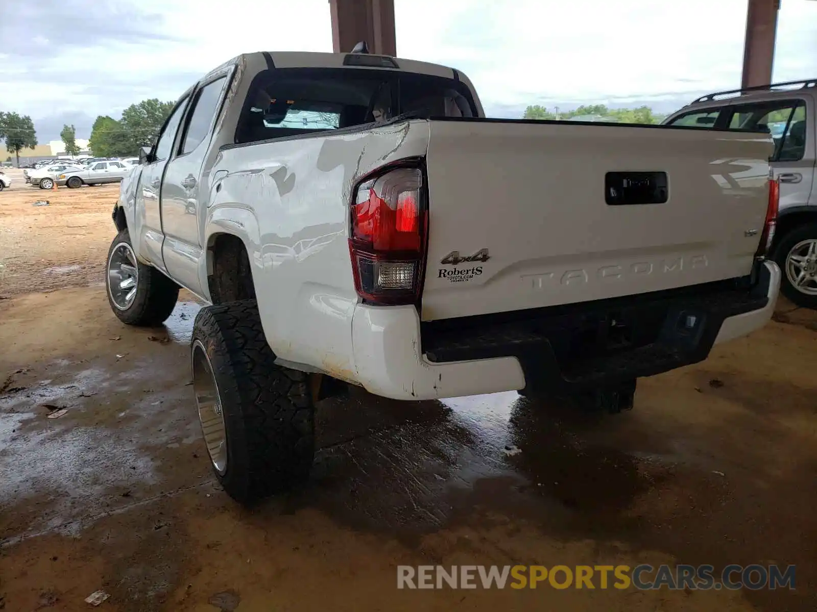 3 Photograph of a damaged car 3TMCZ5AN6MM407933 TOYOTA TACOMA 2021