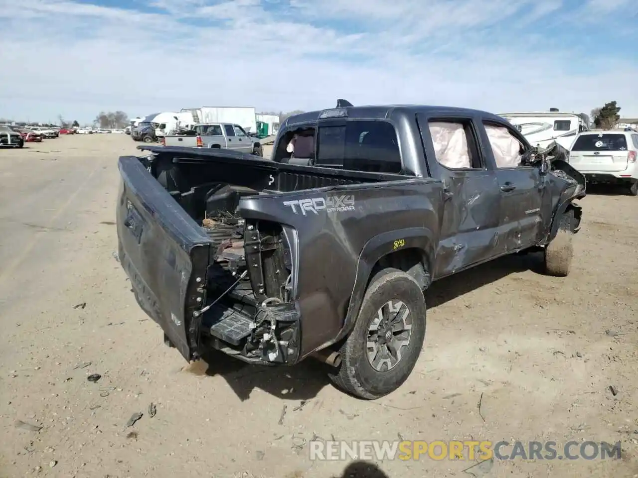 4 Photograph of a damaged car 3TMCZ5AN6MM408600 TOYOTA TACOMA 2021