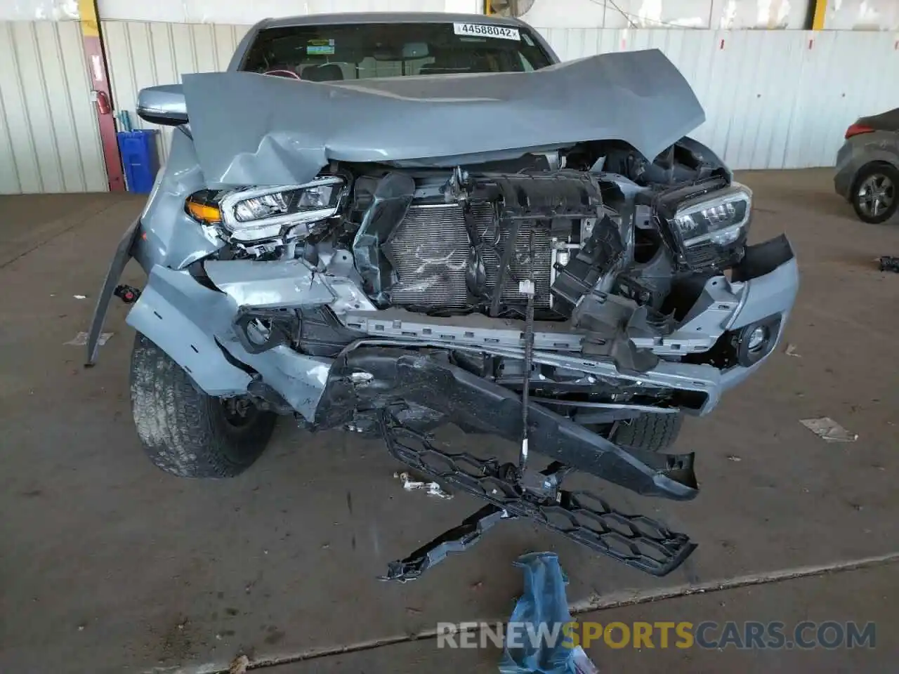 9 Photograph of a damaged car 3TMCZ5AN6MM413294 TOYOTA TACOMA 2021