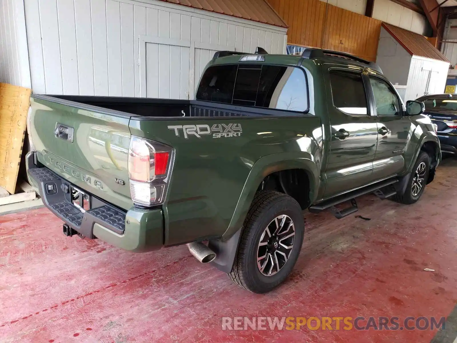 4 Photograph of a damaged car 3TMCZ5AN6MM431844 TOYOTA TACOMA 2021