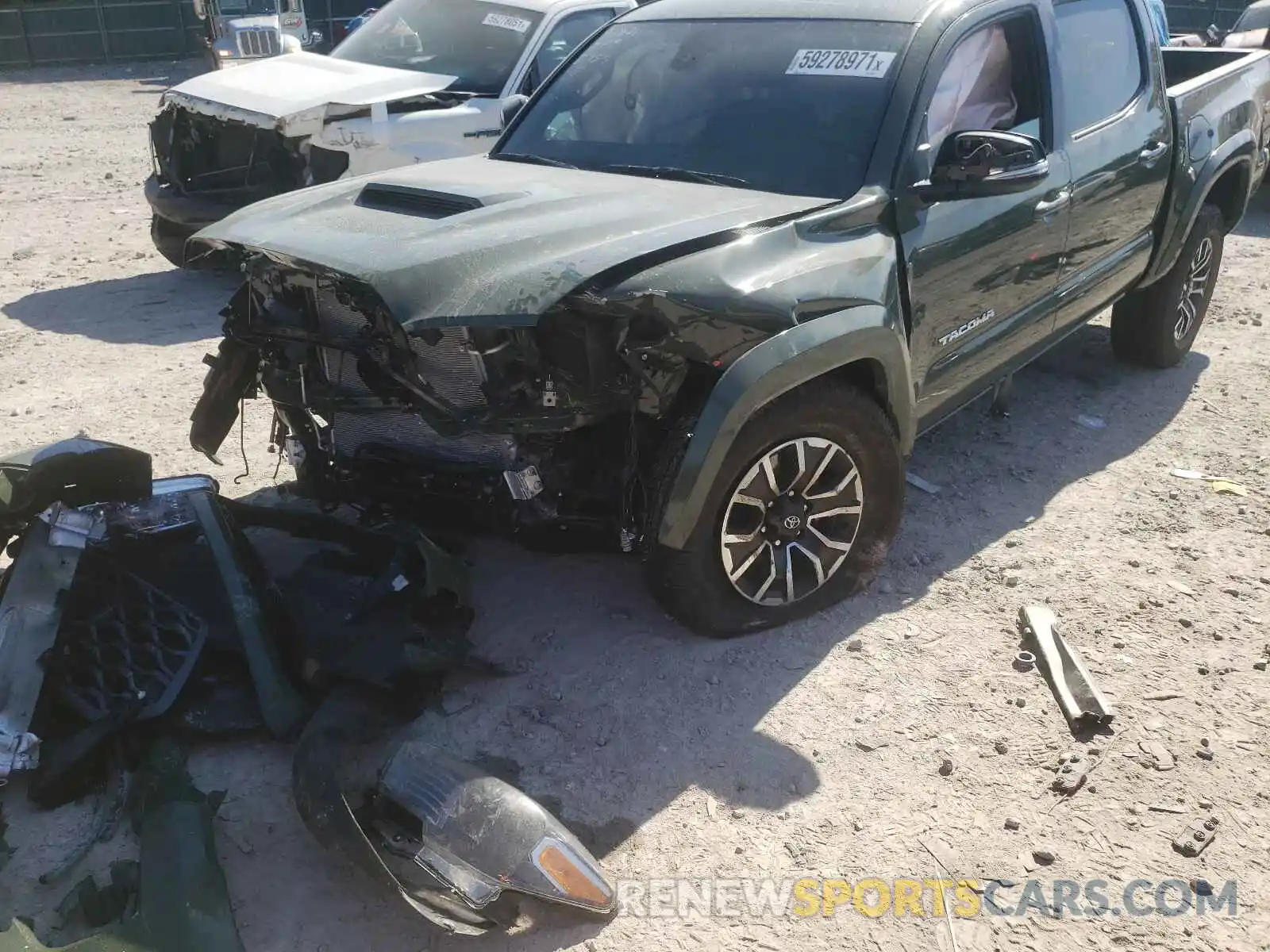 2 Photograph of a damaged car 3TMCZ5AN6MM438552 TOYOTA TACOMA 2021