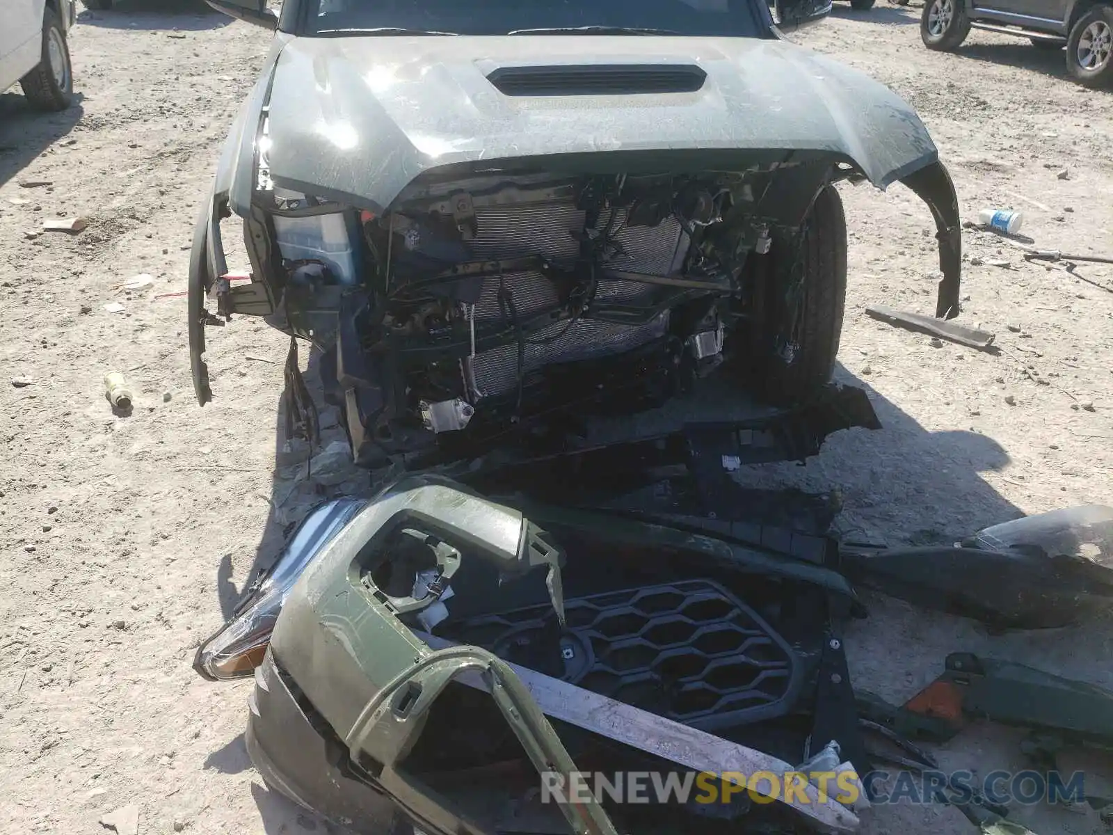 9 Photograph of a damaged car 3TMCZ5AN6MM438552 TOYOTA TACOMA 2021