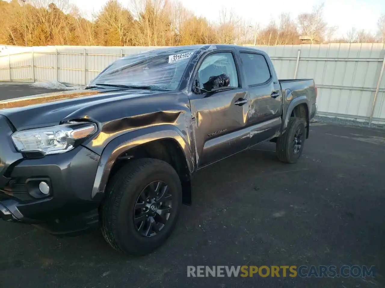 9 Photograph of a damaged car 3TMCZ5AN6MM446246 TOYOTA TACOMA 2021