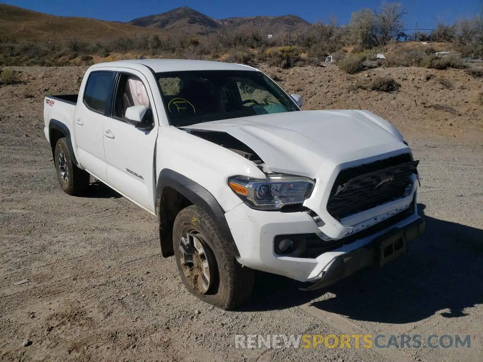 1 Photograph of a damaged car 3TMCZ5AN7MM375865 TOYOTA TACOMA 2021