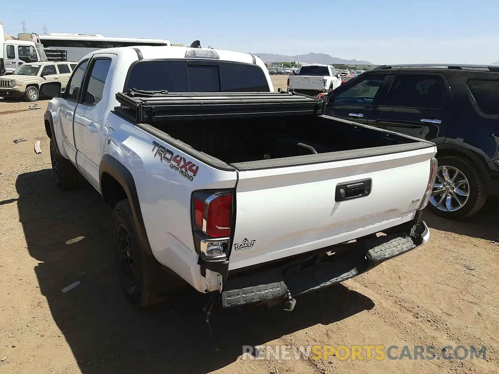 3 Photograph of a damaged car 3TMCZ5AN7MM384050 TOYOTA TACOMA 2021