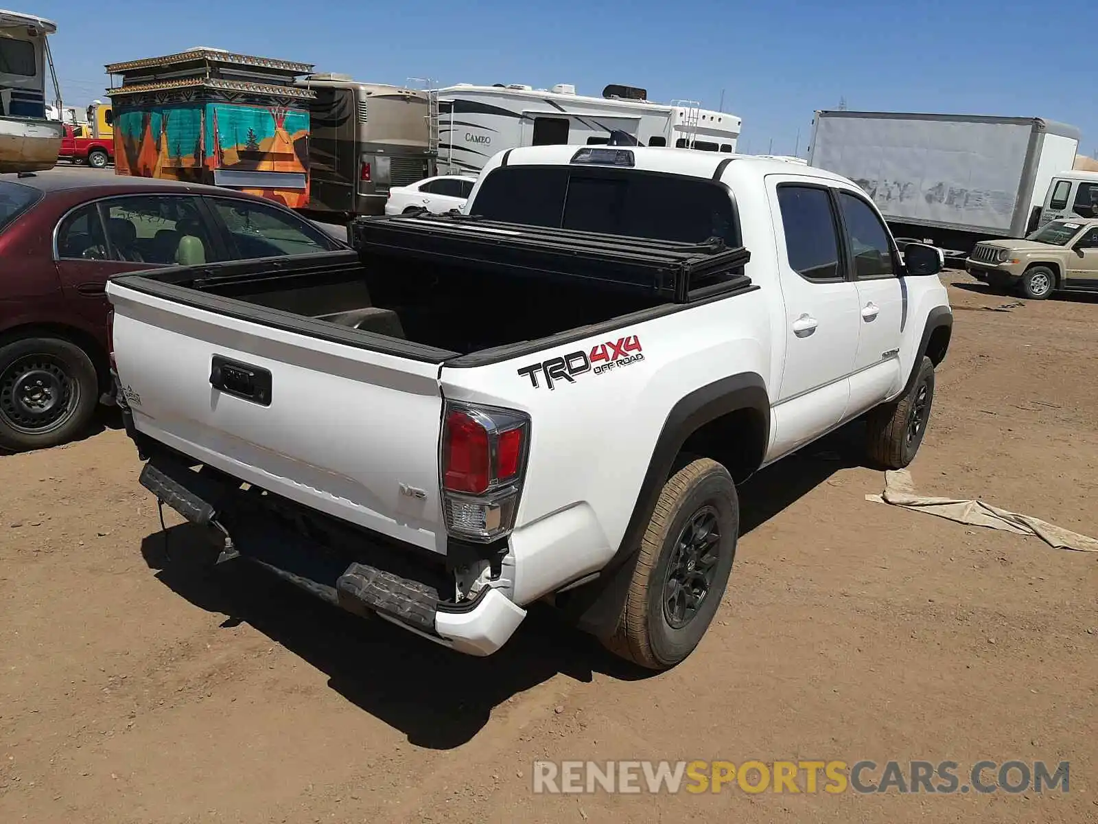 4 Photograph of a damaged car 3TMCZ5AN7MM384050 TOYOTA TACOMA 2021