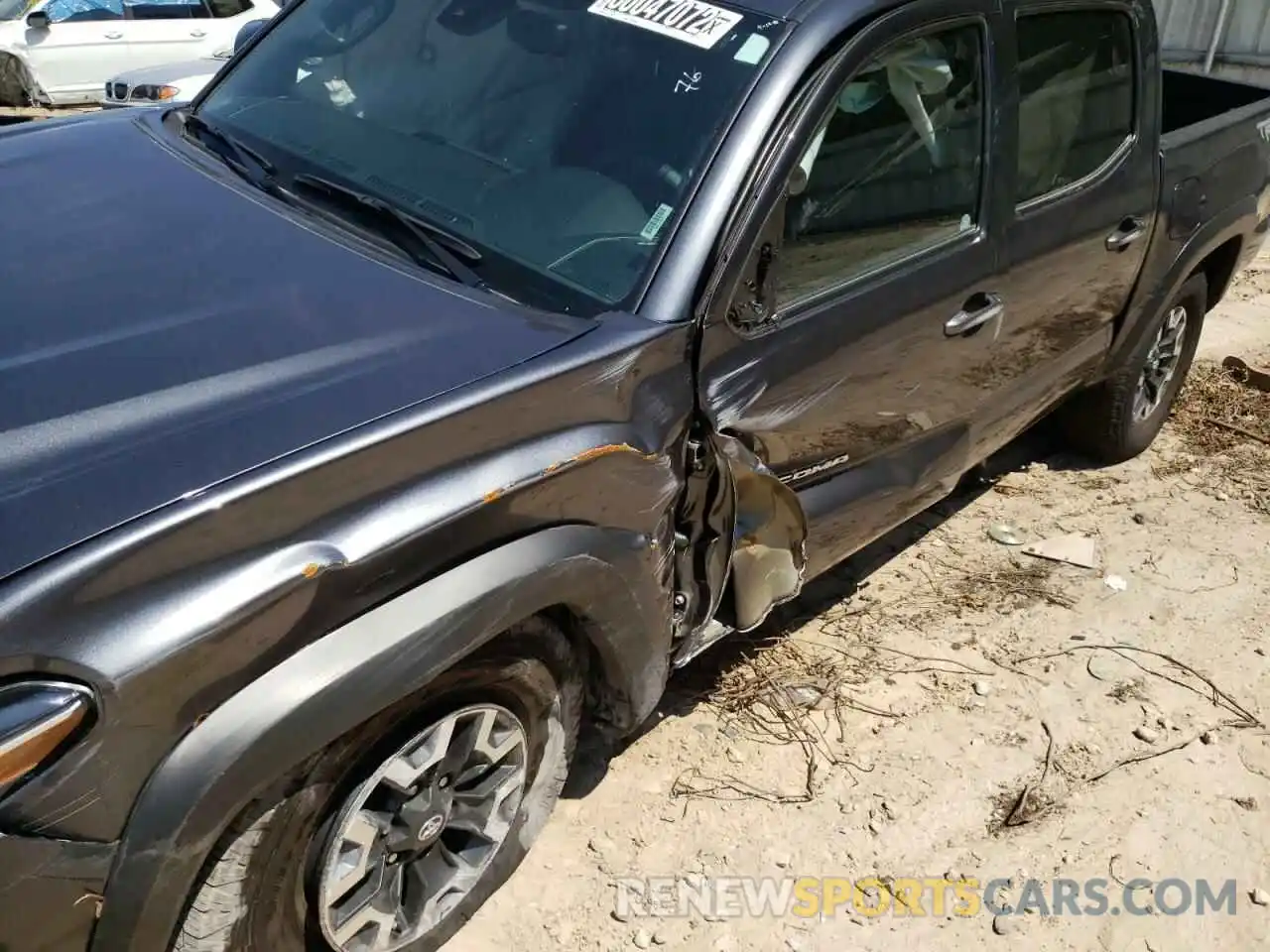 9 Photograph of a damaged car 3TMCZ5AN7MM384212 TOYOTA TACOMA 2021