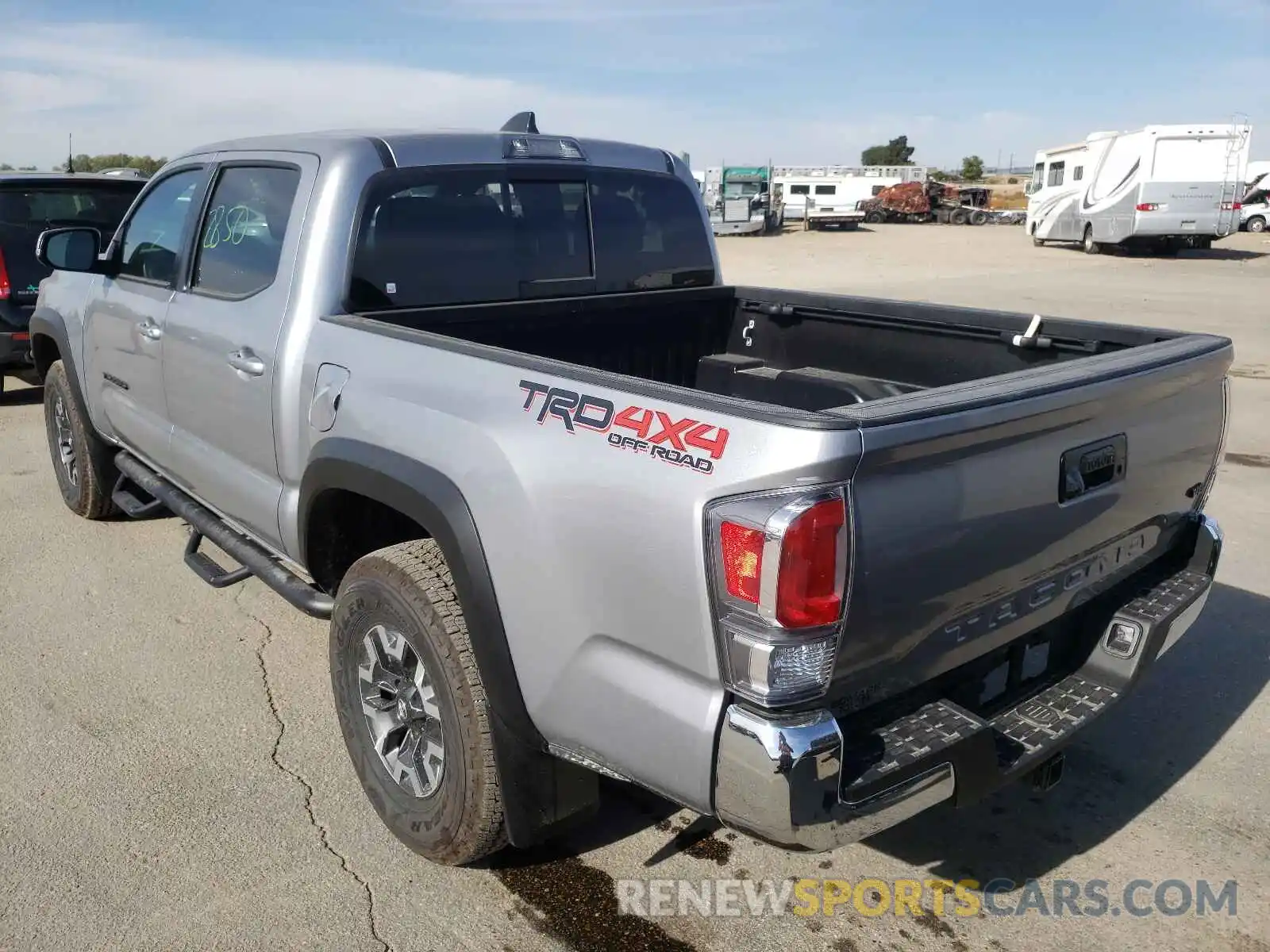 3 Photograph of a damaged car 3TMCZ5AN7MM393377 TOYOTA TACOMA 2021