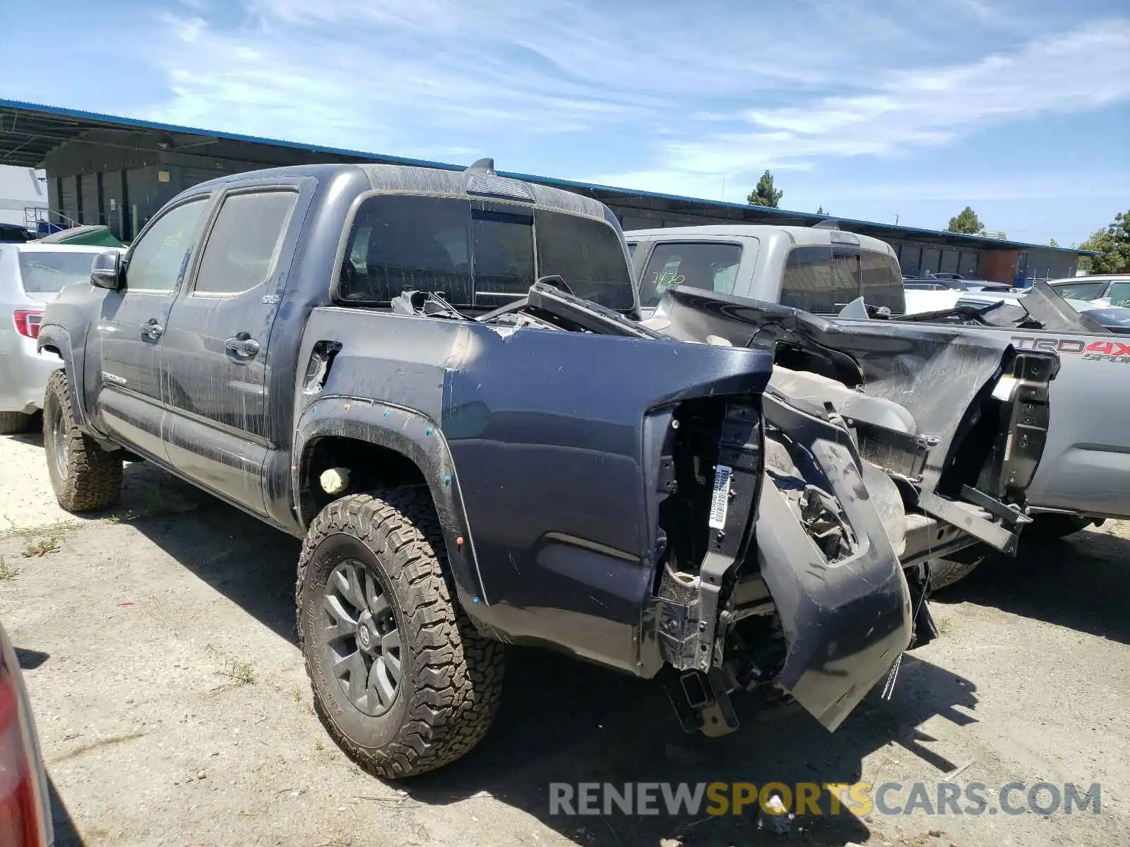 3 Photograph of a damaged car 3TMCZ5AN7MM396506 TOYOTA TACOMA 2021