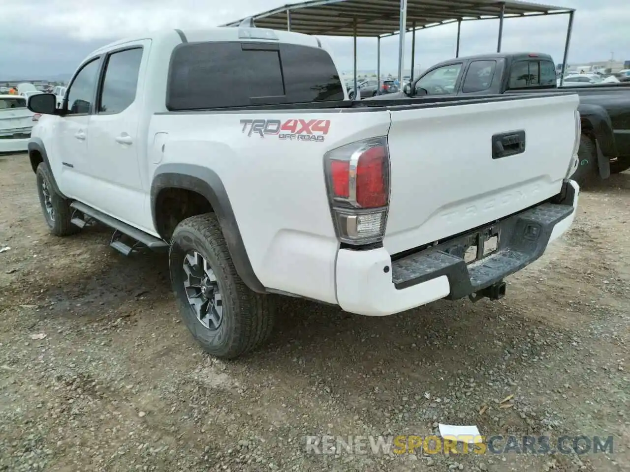 3 Photograph of a damaged car 3TMCZ5AN7MM404992 TOYOTA TACOMA 2021