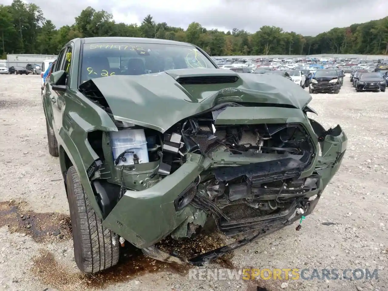 9 Photograph of a damaged car 3TMCZ5AN7MM407097 TOYOTA TACOMA 2021