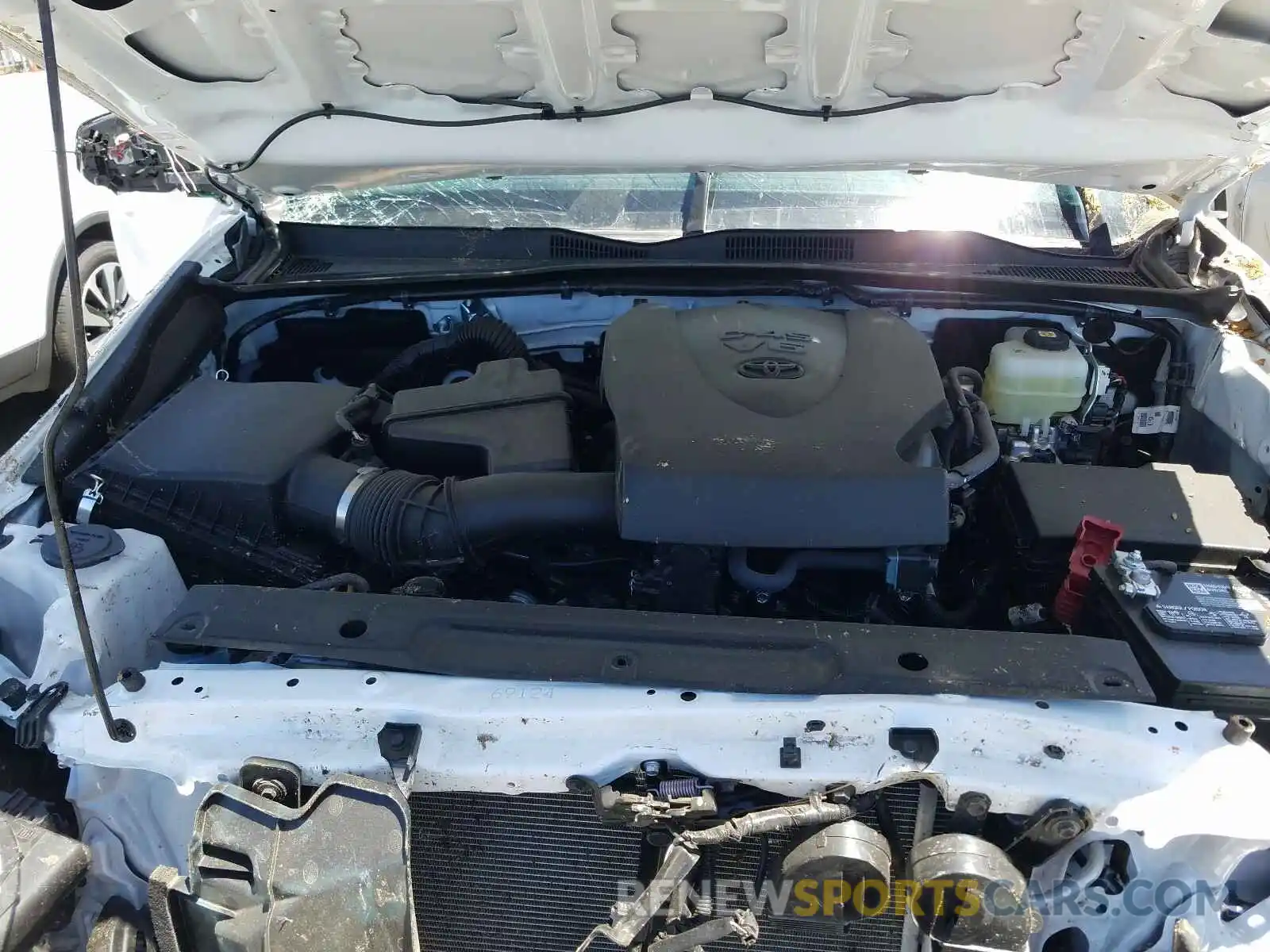 7 Photograph of a damaged car 3TMCZ5AN7MM411327 TOYOTA TACOMA 2021