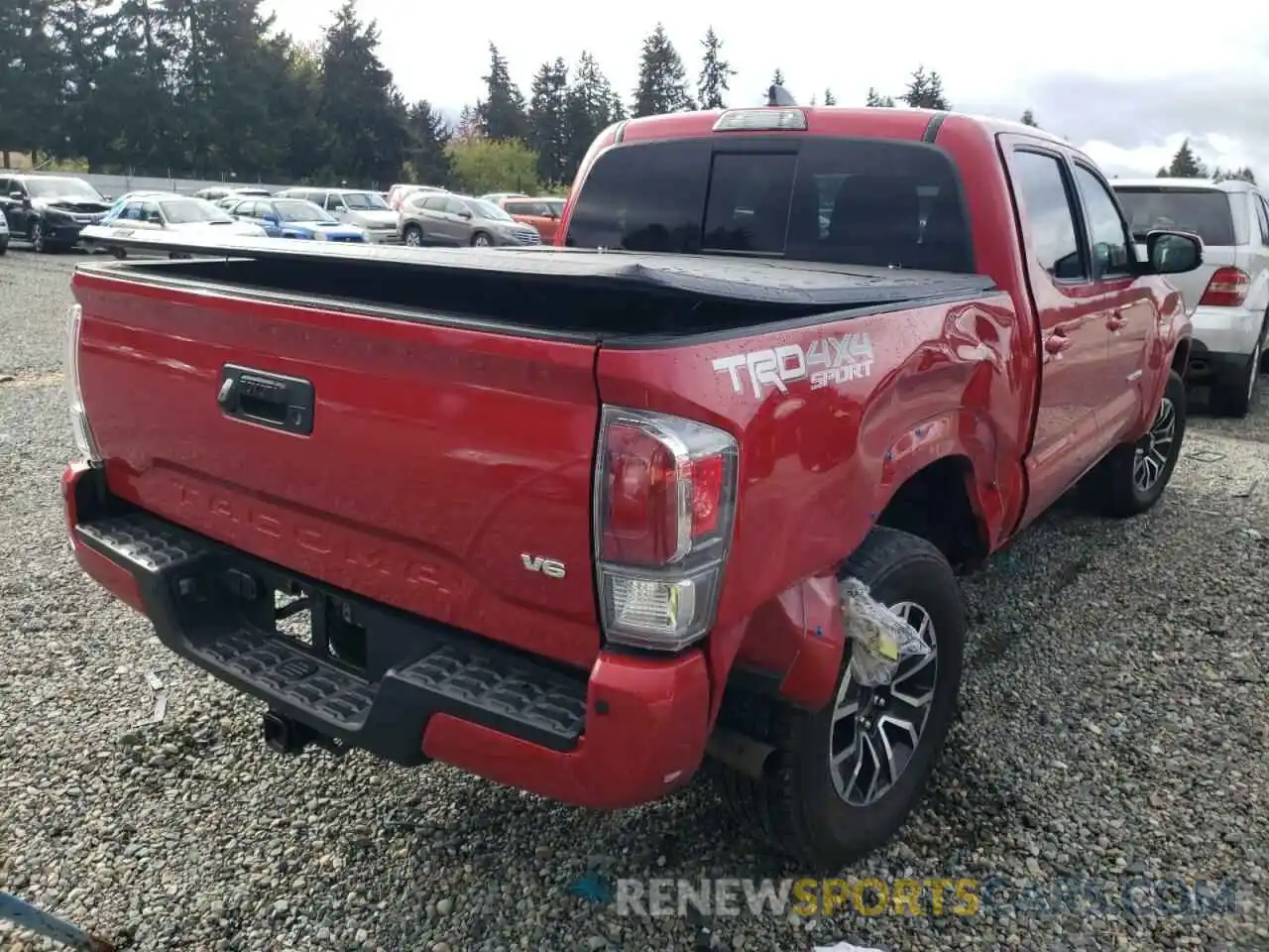 4 Photograph of a damaged car 3TMCZ5AN7MM420335 TOYOTA TACOMA 2021