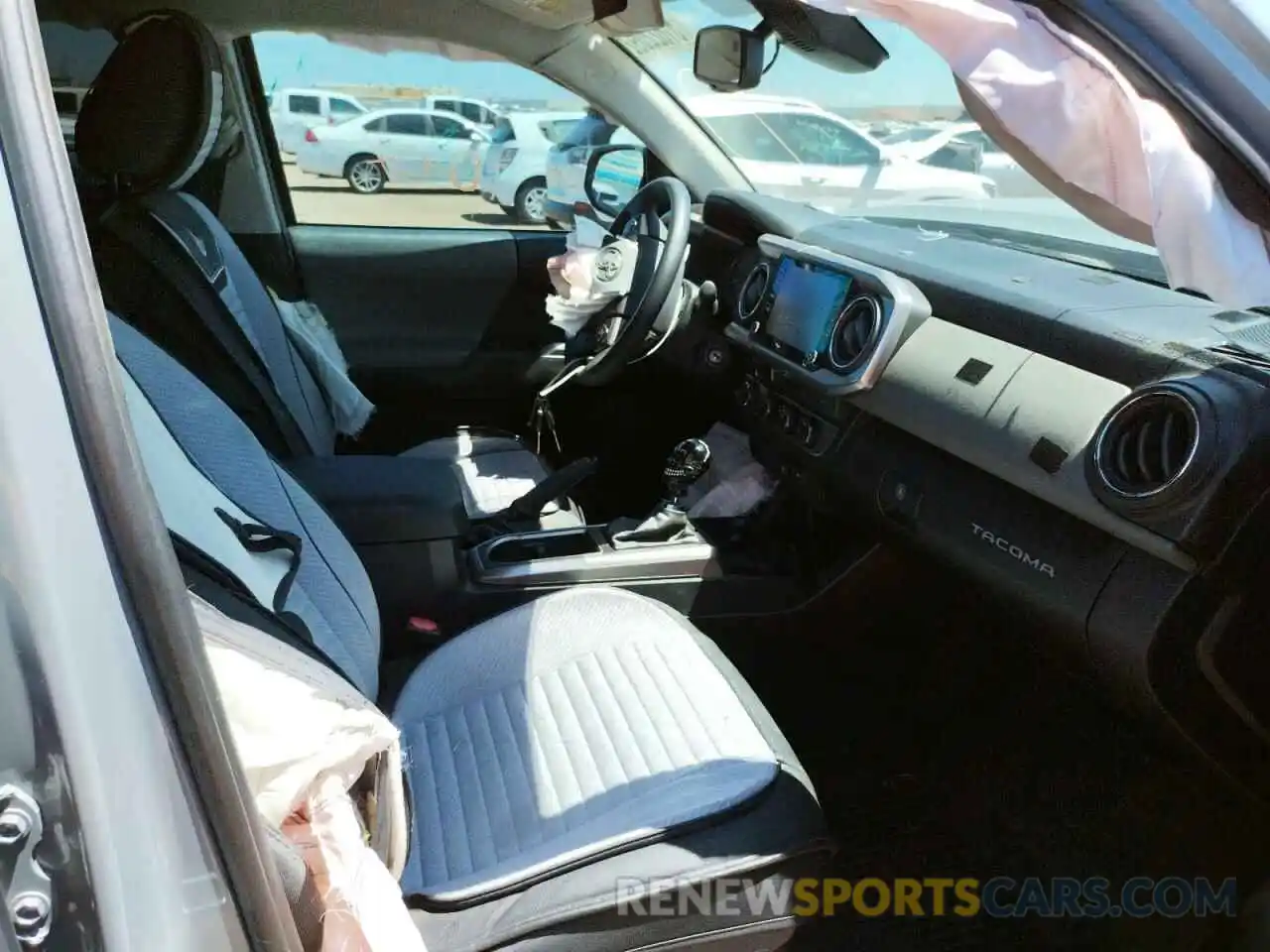 5 Photograph of a damaged car 3TMCZ5AN7MM421064 TOYOTA TACOMA 2021