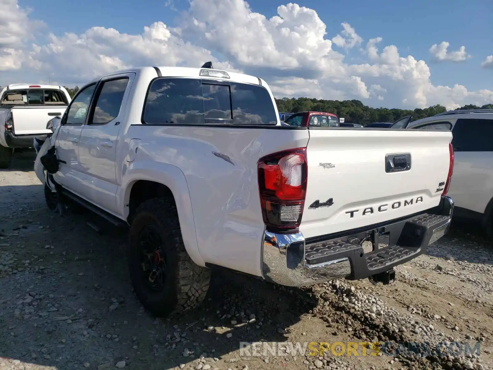 3 Photograph of a damaged car 3TMCZ5AN7MM433117 TOYOTA TACOMA 2021