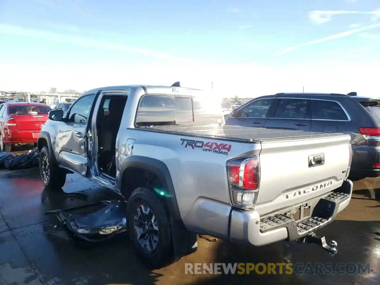 3 Photograph of a damaged car 3TMCZ5AN7MM436311 TOYOTA TACOMA 2021