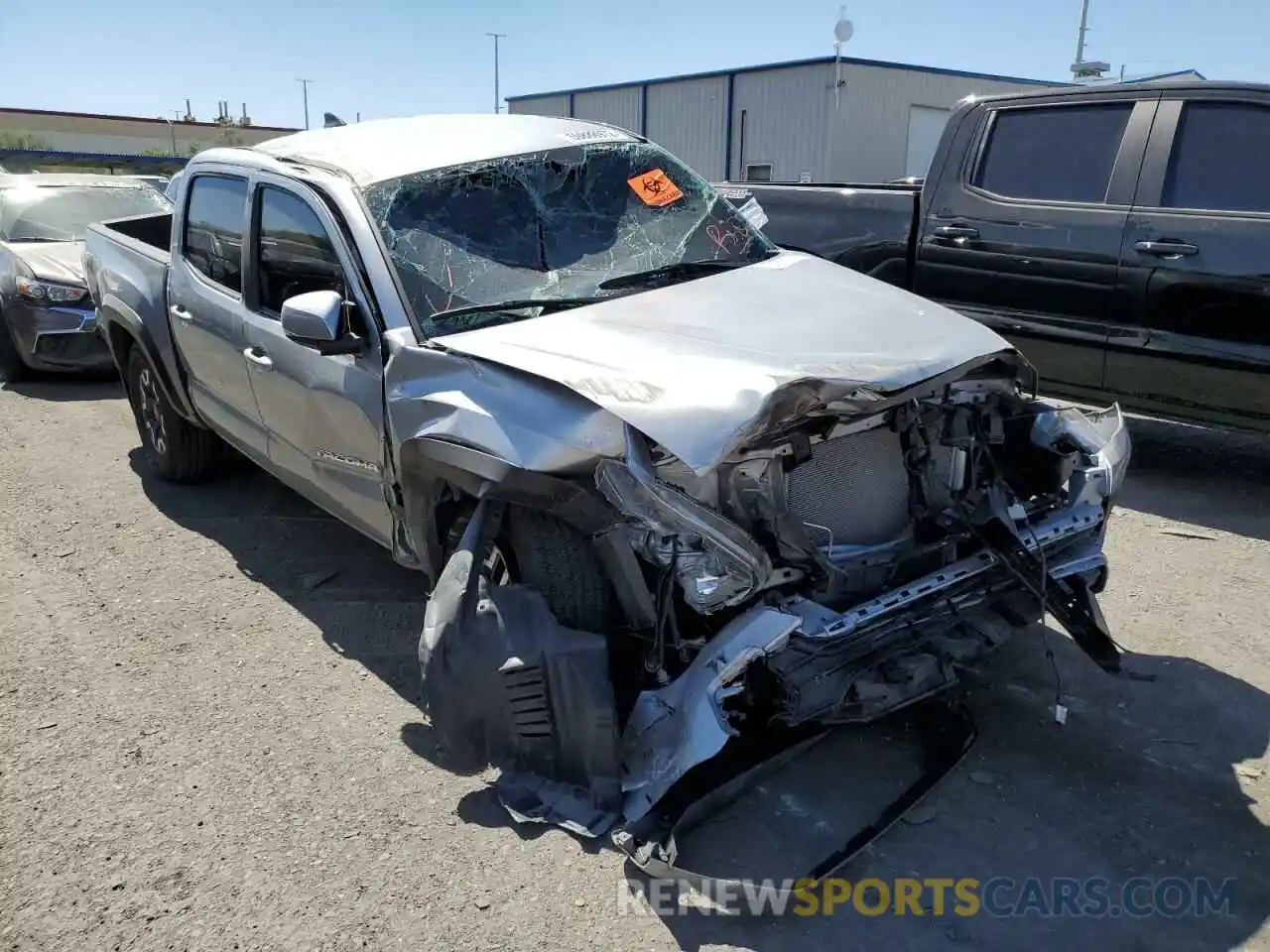 1 Photograph of a damaged car 3TMCZ5AN7MM442657 TOYOTA TACOMA 2021