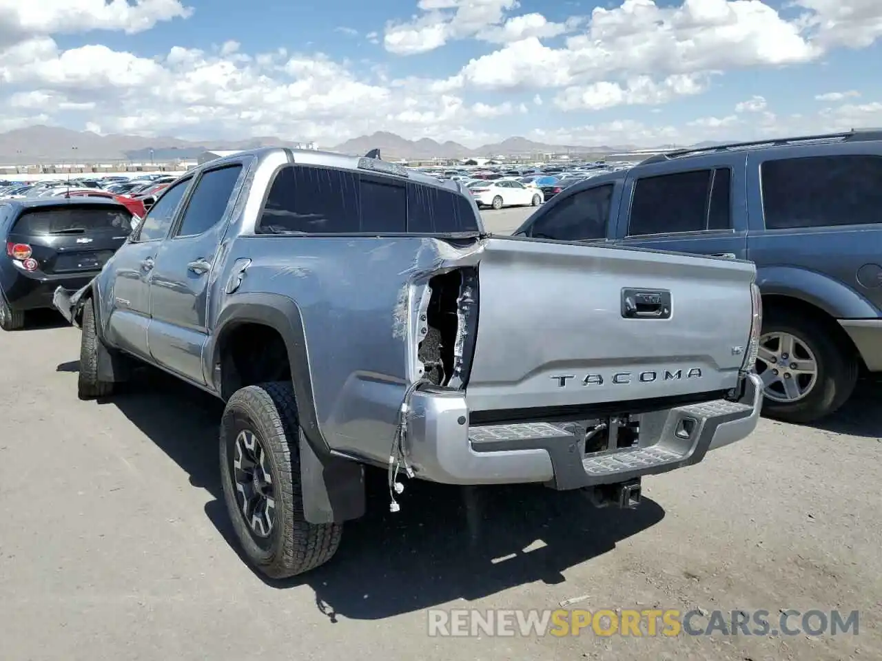 3 Photograph of a damaged car 3TMCZ5AN7MM442657 TOYOTA TACOMA 2021